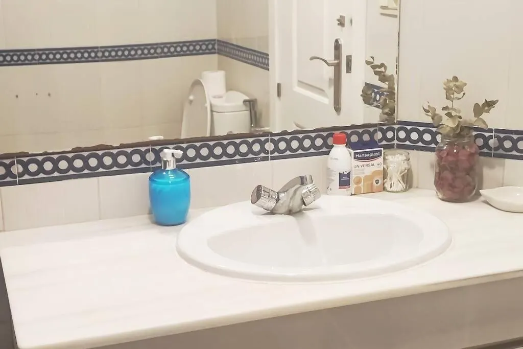 شقة مالقة  في !!Fabulous Duplex In Mijas Costa With Community Pool And Parking Free!!