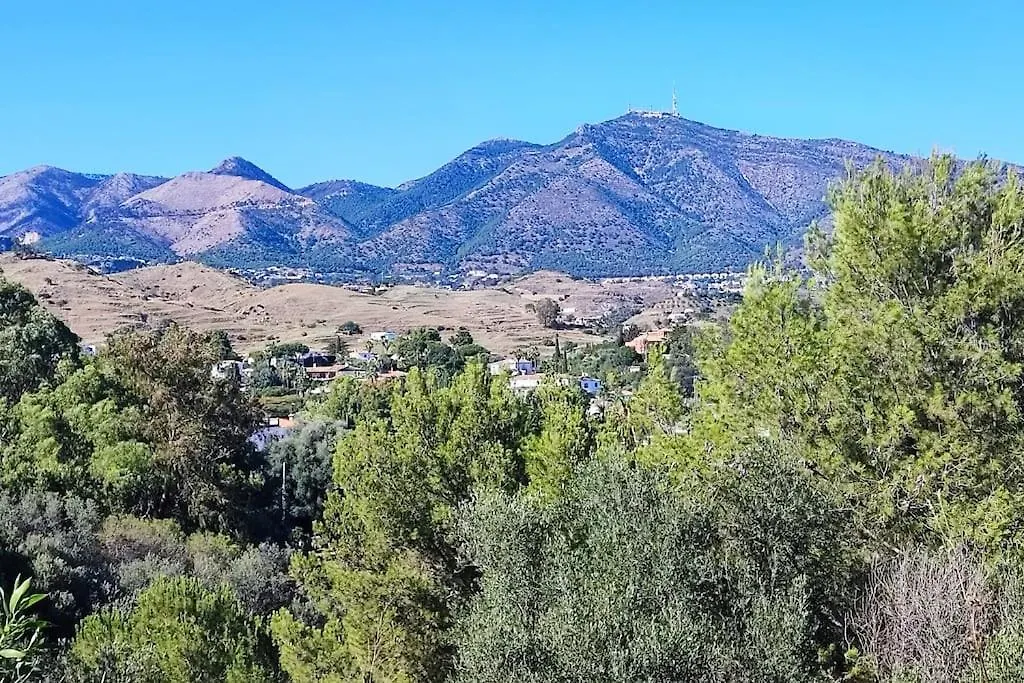 !!Fabulous Duplex In Mijas Costa With Community Pool And Parking Free!! Apartment Malaga